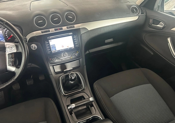 Ford Galaxy cena 34900 przebieg: 220400, rok produkcji 2014 z Dobrodzień małe 742